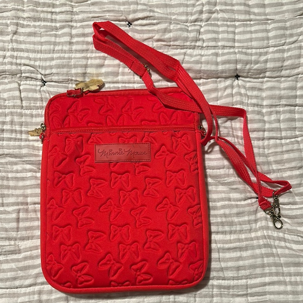 Red Embossed Bag - Picture 3 of 8